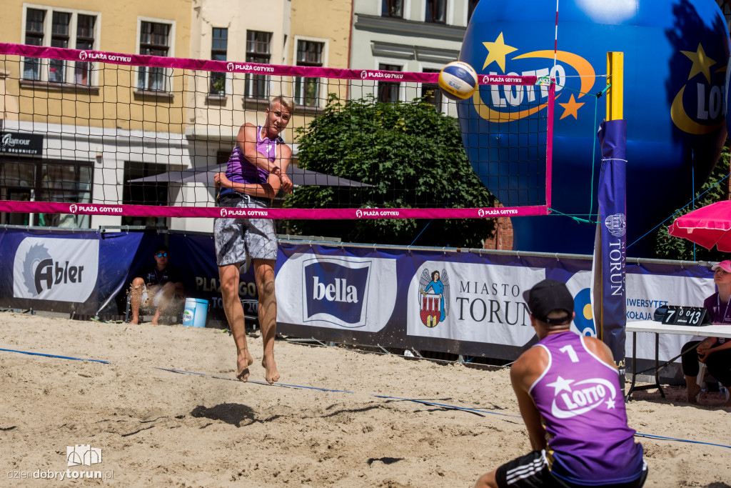Już trwa święto siatkówki plażowej