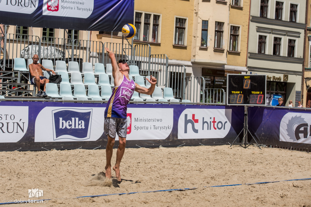 Już trwa święto siatkówki plażowej