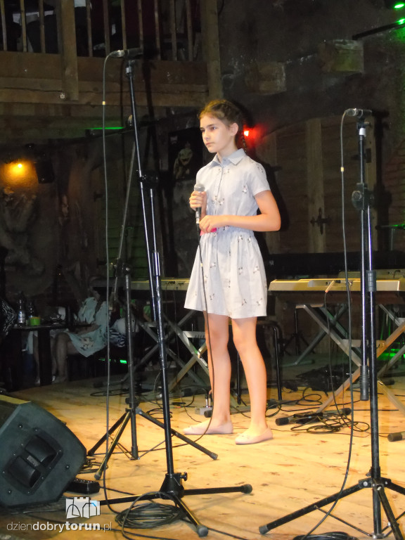 Zakończenie roku w szkole New Art