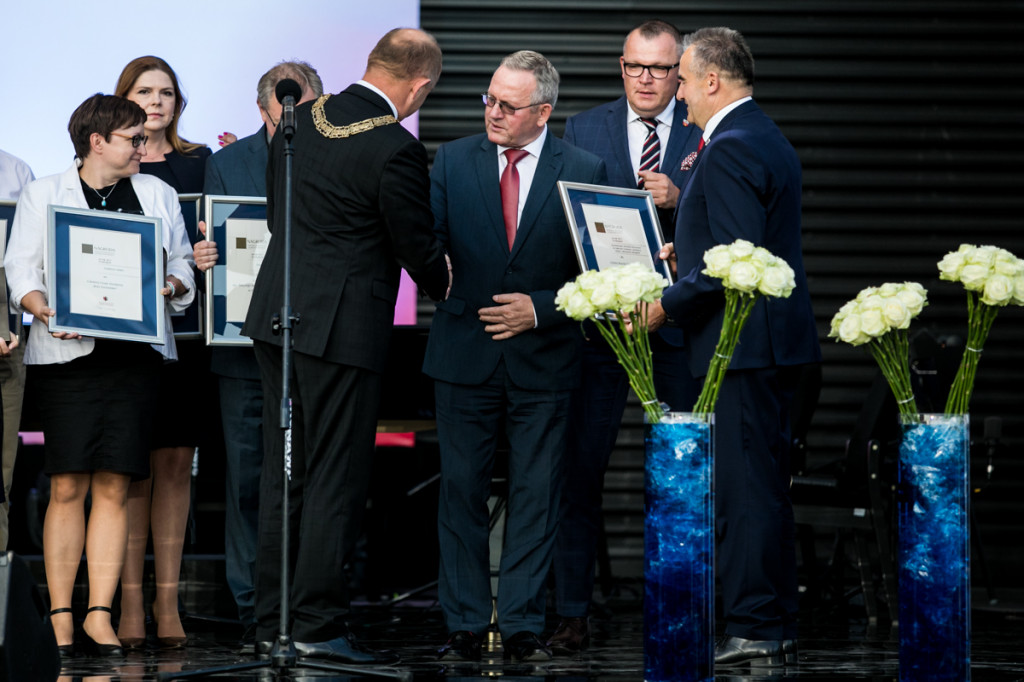 Do kogo trafiły nagrody marszałka?
