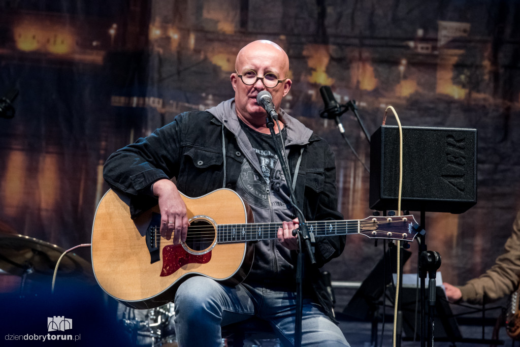 Piotr Bukartyk - koncert pod gwiazdami