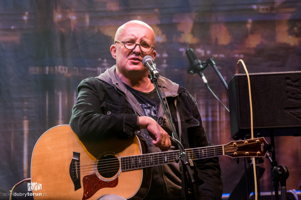 Piotr Bukartyk - koncert pod gwiazdami