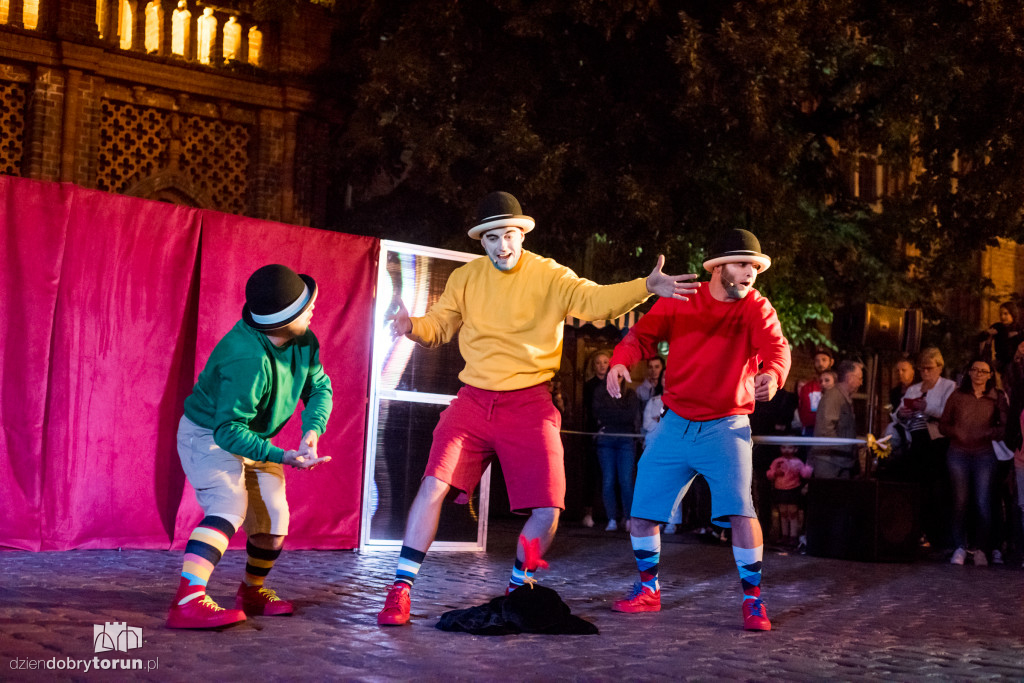 Telephone love party otwiera festiwal