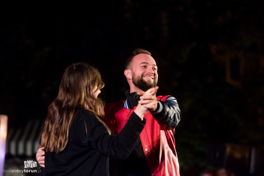 Telephone love party otwiera festiwal