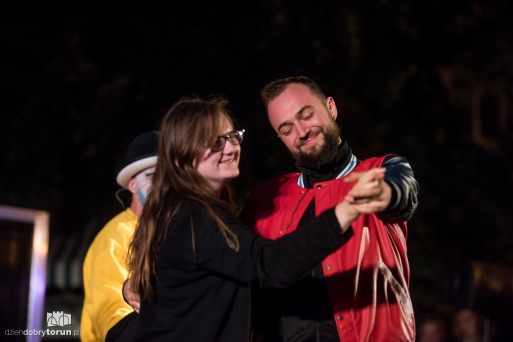 Telephone love party otwiera festiwal