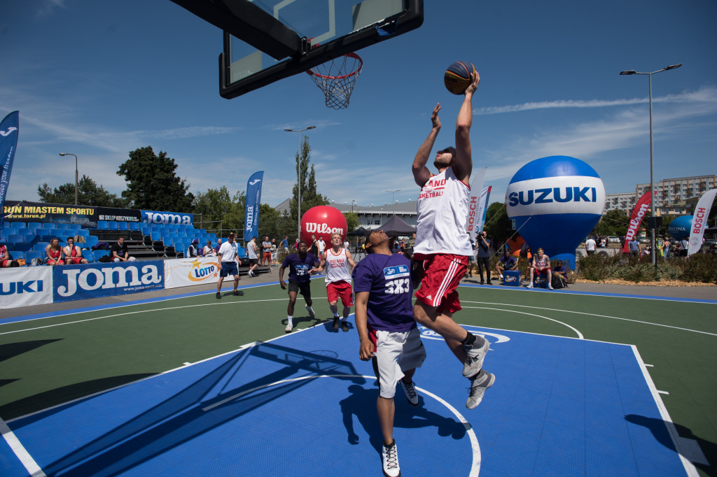 Turniej koszykówki ulicznej 3x3