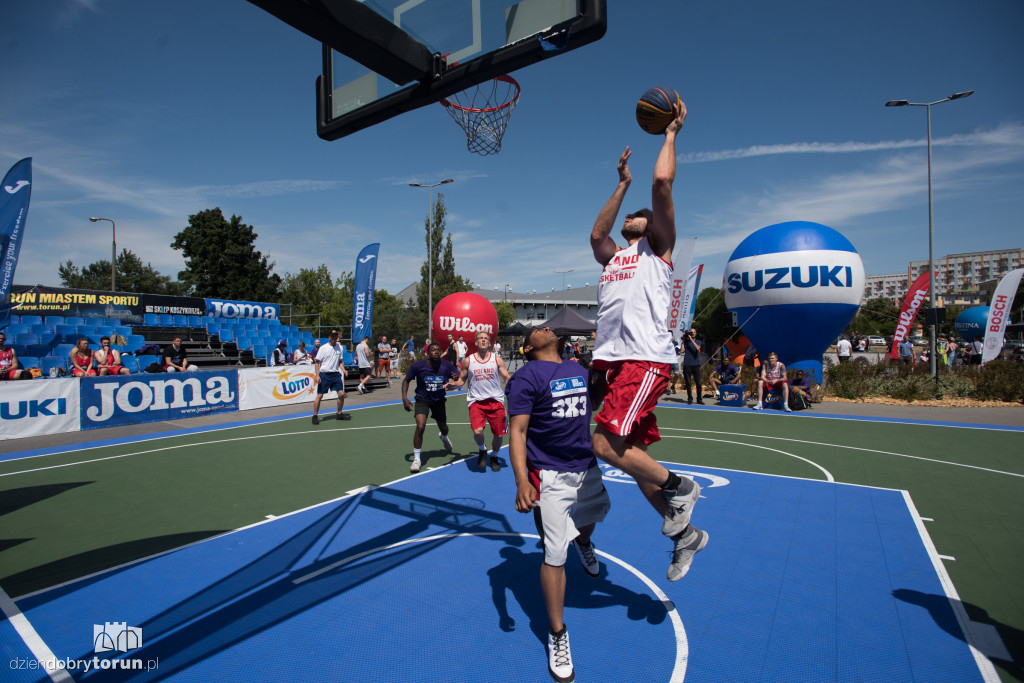 Turniej koszykówki ulicznej 3x3