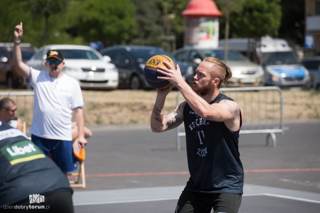Turniej koszykówki ulicznej 3x3