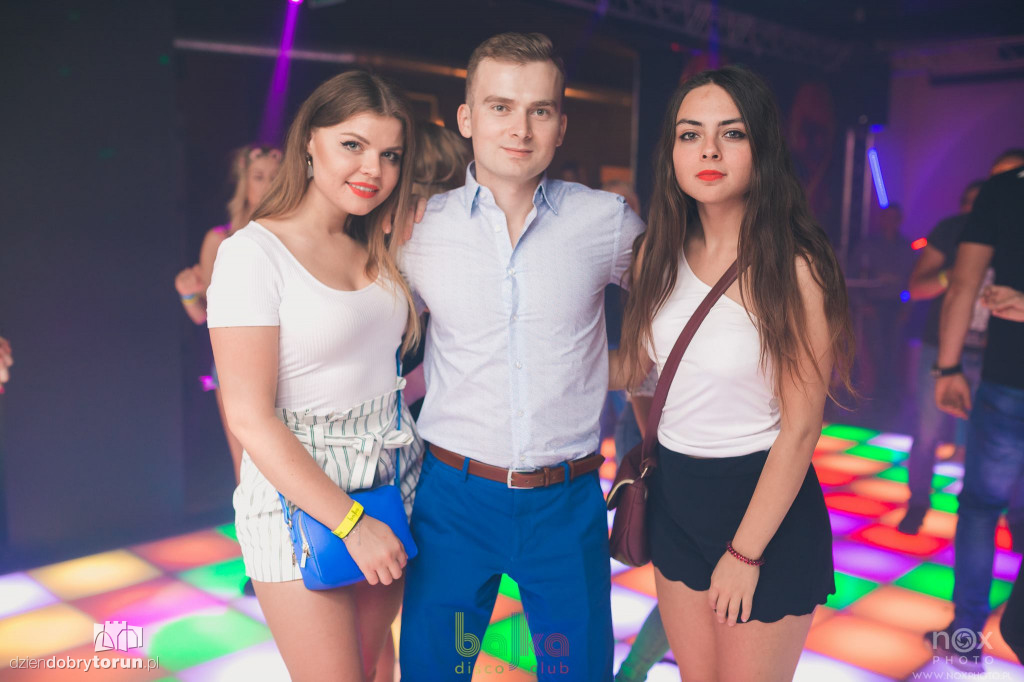 Przepiękne kobiety w Bajka Disco Club