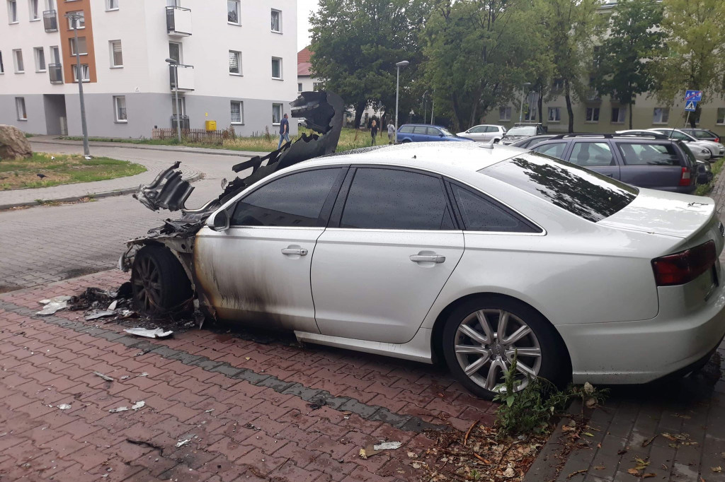 Seria podpaleń aut na Podgórzu