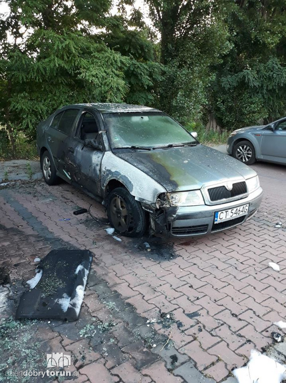 Seria podpaleń aut na Podgórzu