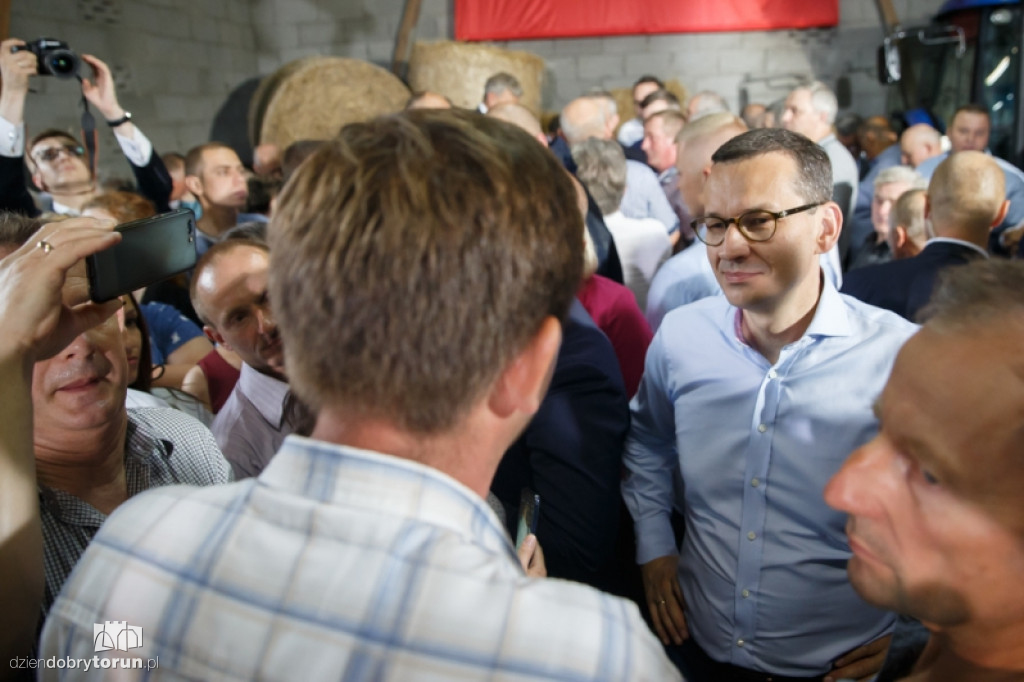 Premier spotkał się z rolnikami