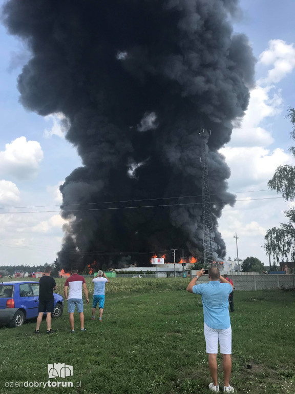 Gigantyczny pożar zakładu Ekochem
