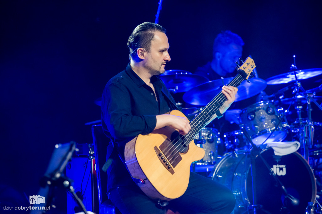 Cugowski dał koncert pod gwiazdami