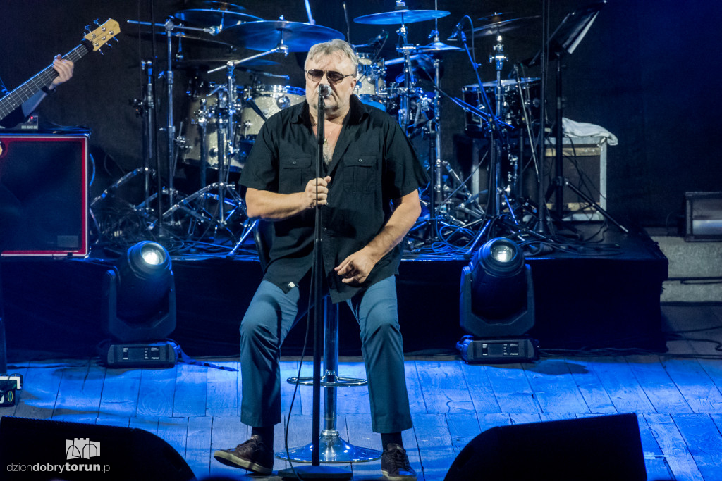 Cugowski dał koncert pod gwiazdami