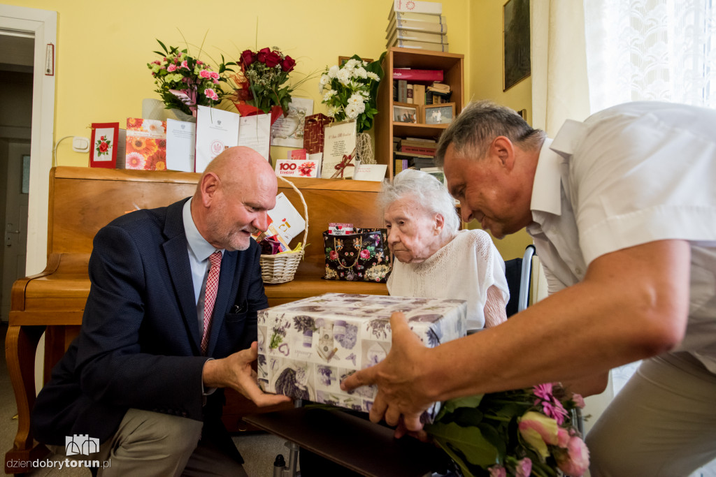 200 lat w zdrowiu dla Pani Wandy!