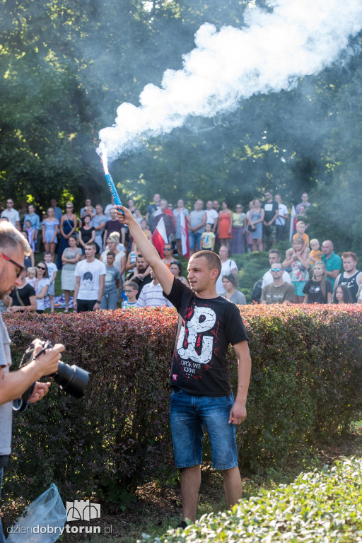 Uczcili pamięć powstańców warszawskich