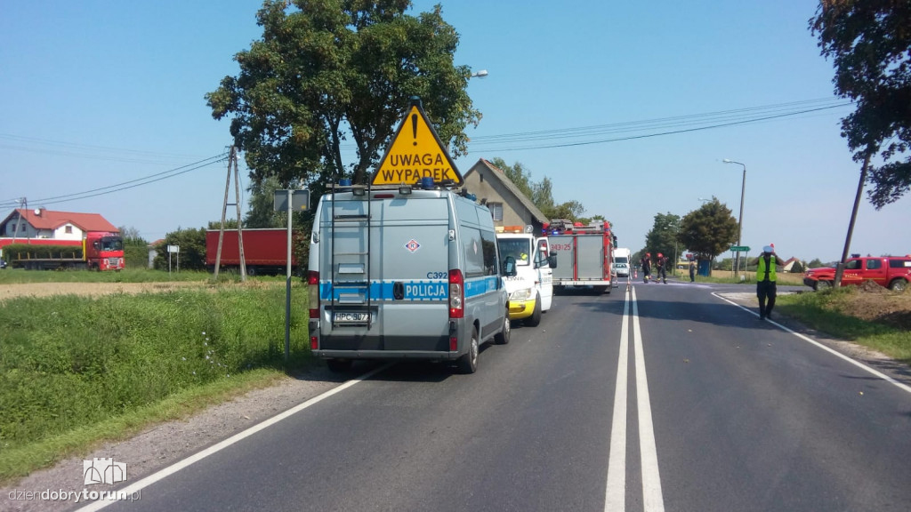 Zderzenie trzech aut w Brzeźnie