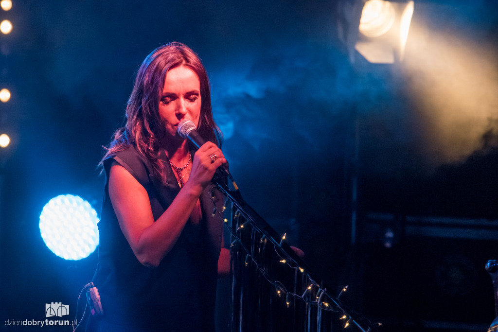 Kasia Kowalska zagrała koncert dla torunian