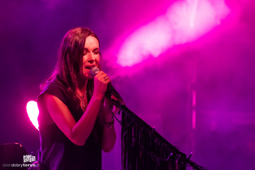Kasia Kowalska zagrała koncert dla torunian