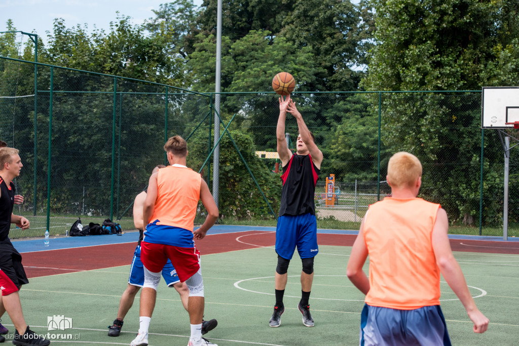 Charytatywny Trap Basket Tournament