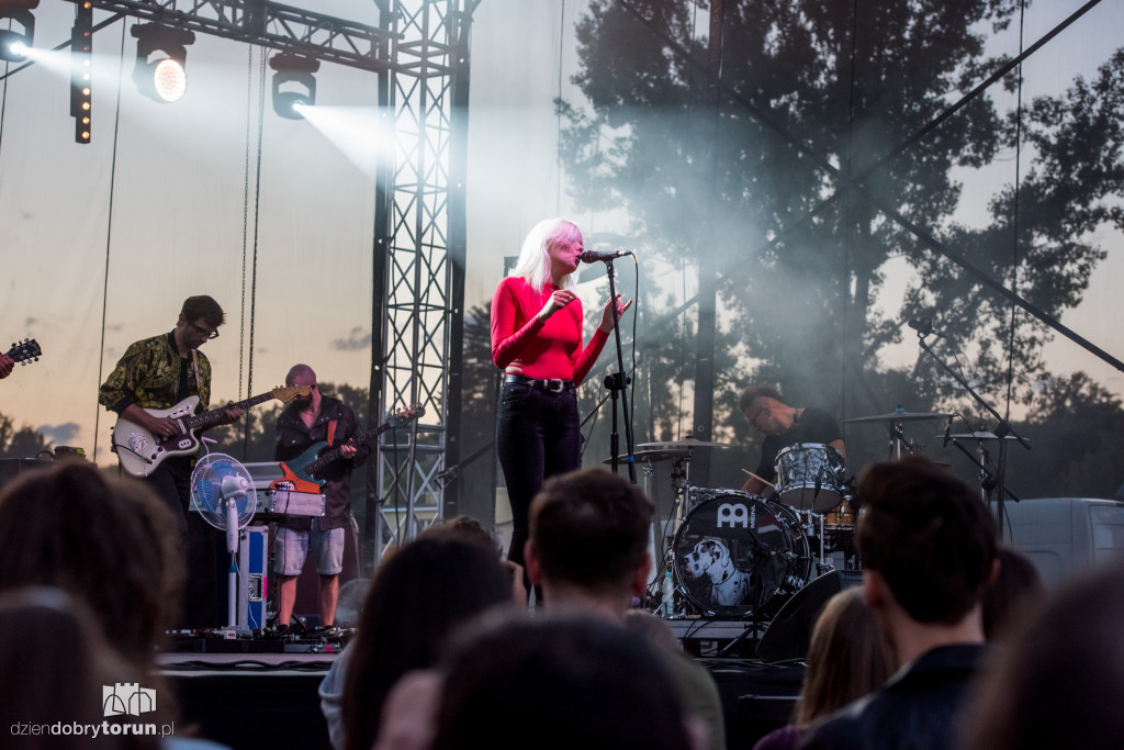 Koncert Darii Zawiałow podczas ŚTP