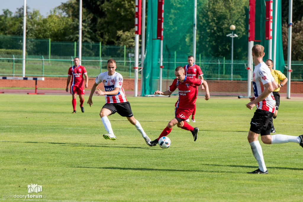 Pomorzanin Toruń-Polonia Bydgoszcz 4:0
