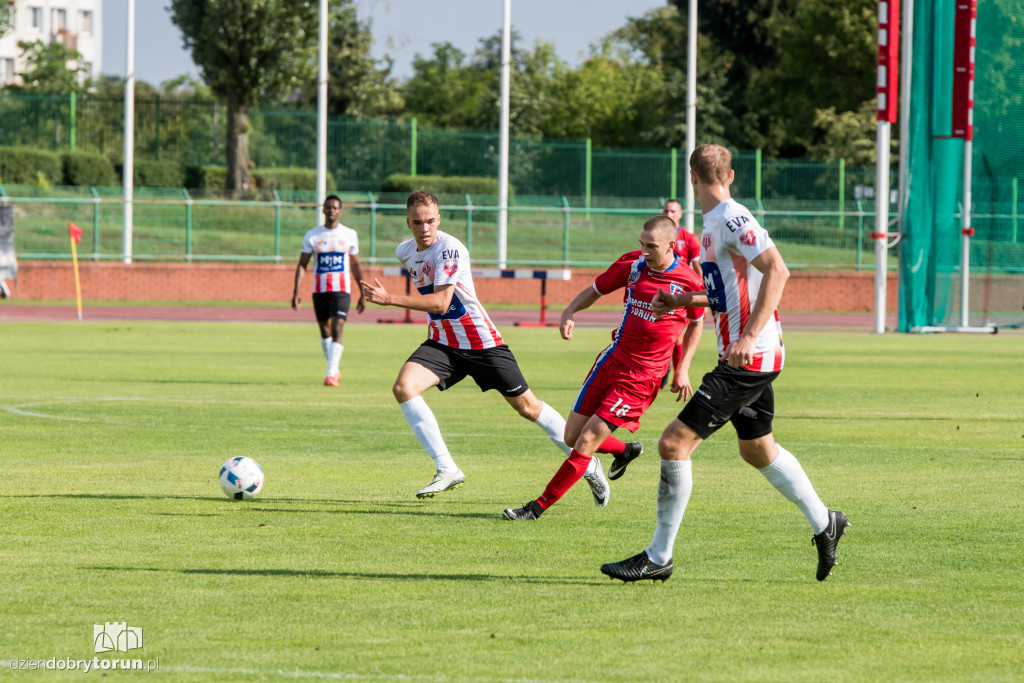 Pomorzanin Toruń-Polonia Bydgoszcz 4:0