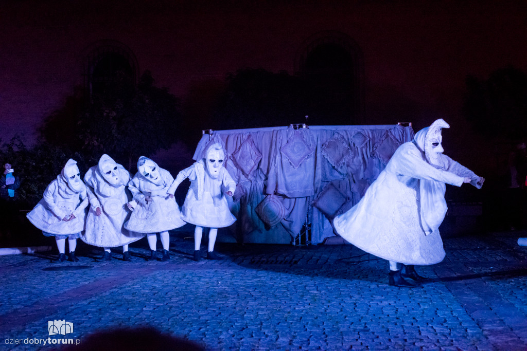 Monster na teatralnym festiwalu