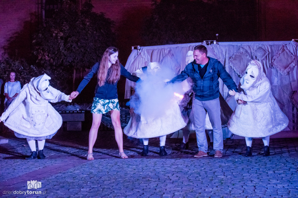 Monster na teatralnym festiwalu