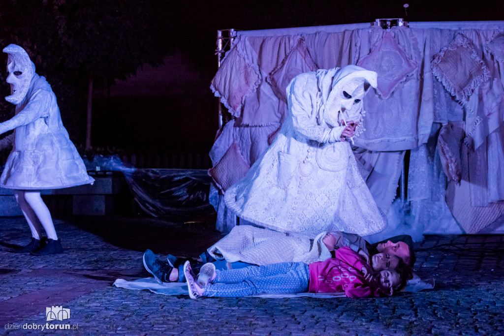 Monster na teatralnym festiwalu