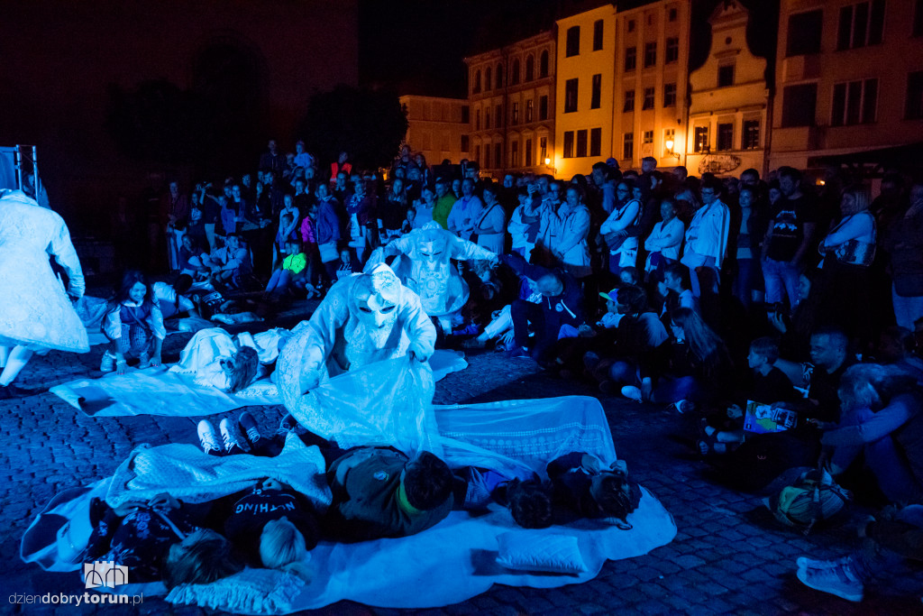 Monster na teatralnym festiwalu