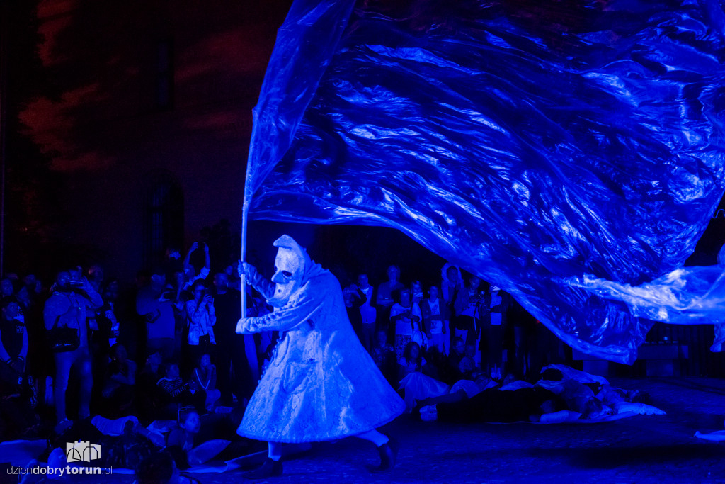 Monster na teatralnym festiwalu