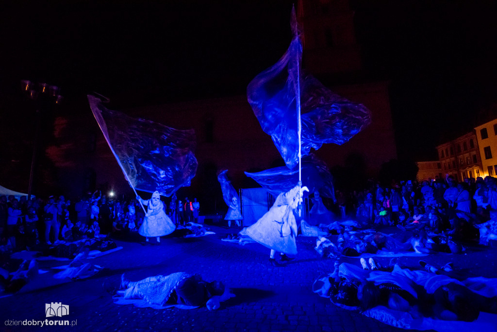 Monster na teatralnym festiwalu