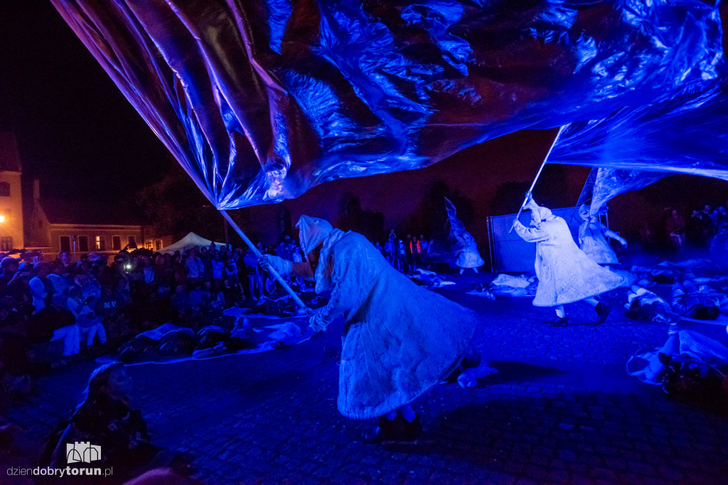 Monster na teatralnym festiwalu