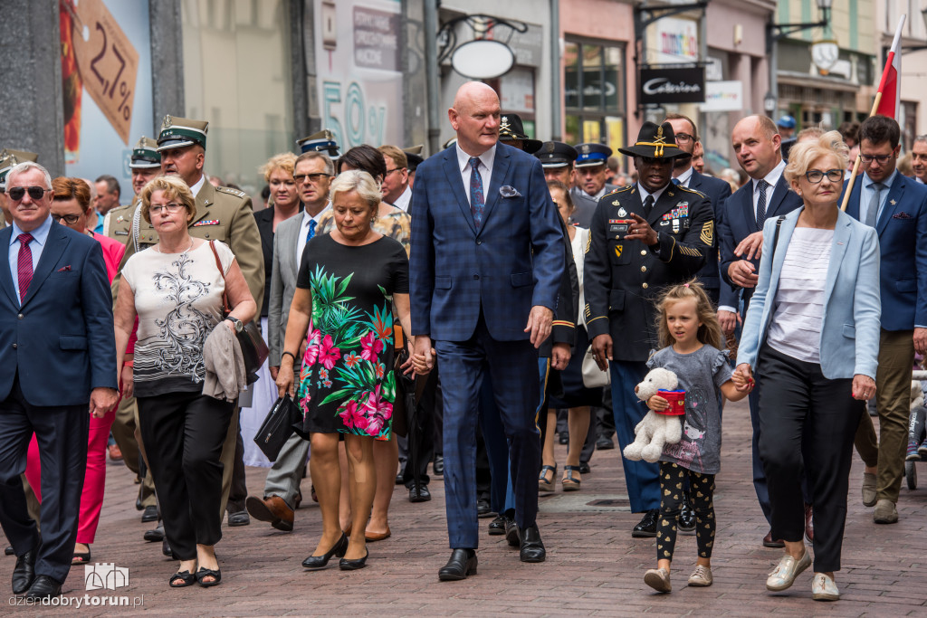 Parada wojskowa w Toruniu