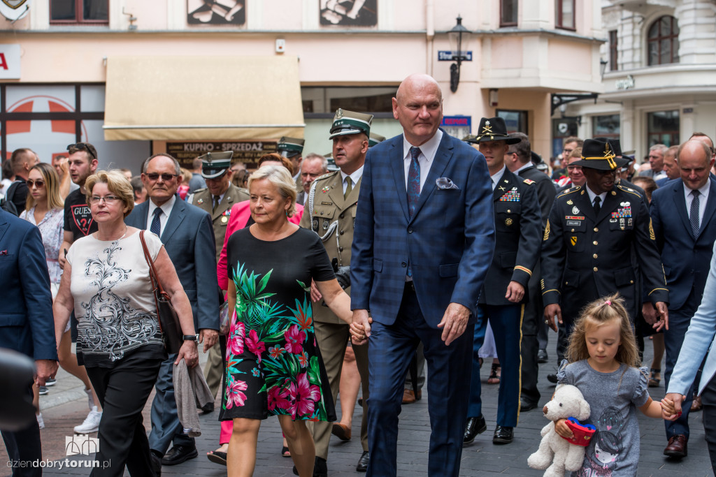 Parada wojskowa w Toruniu
