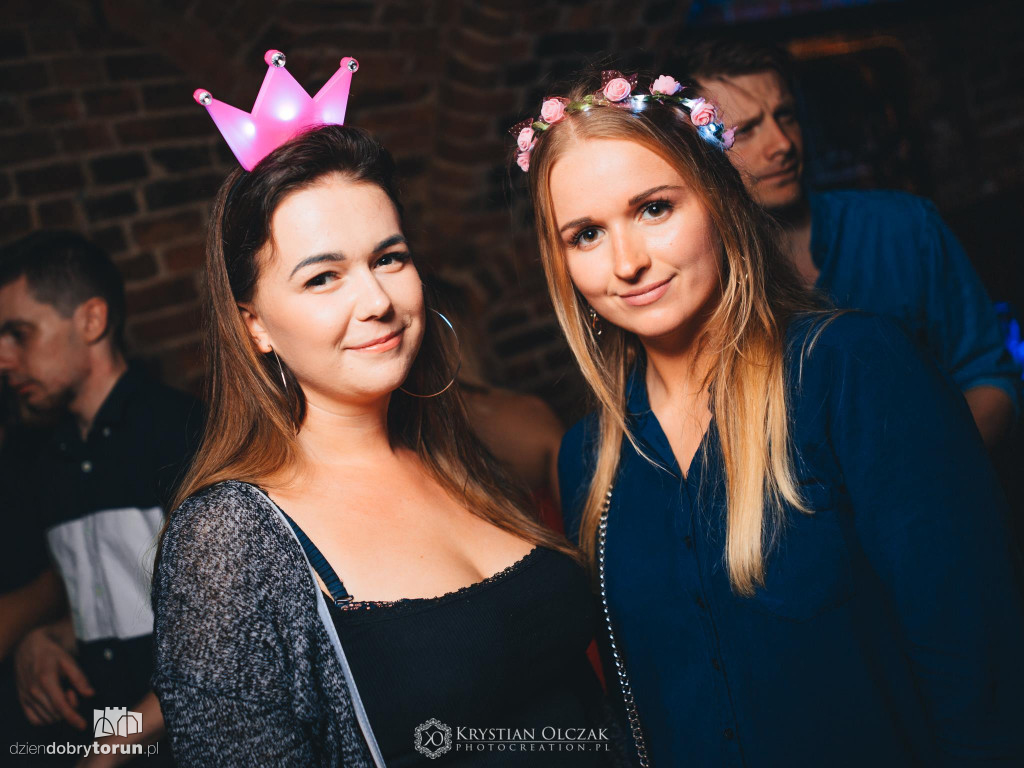 Szalona impreza w Number One
