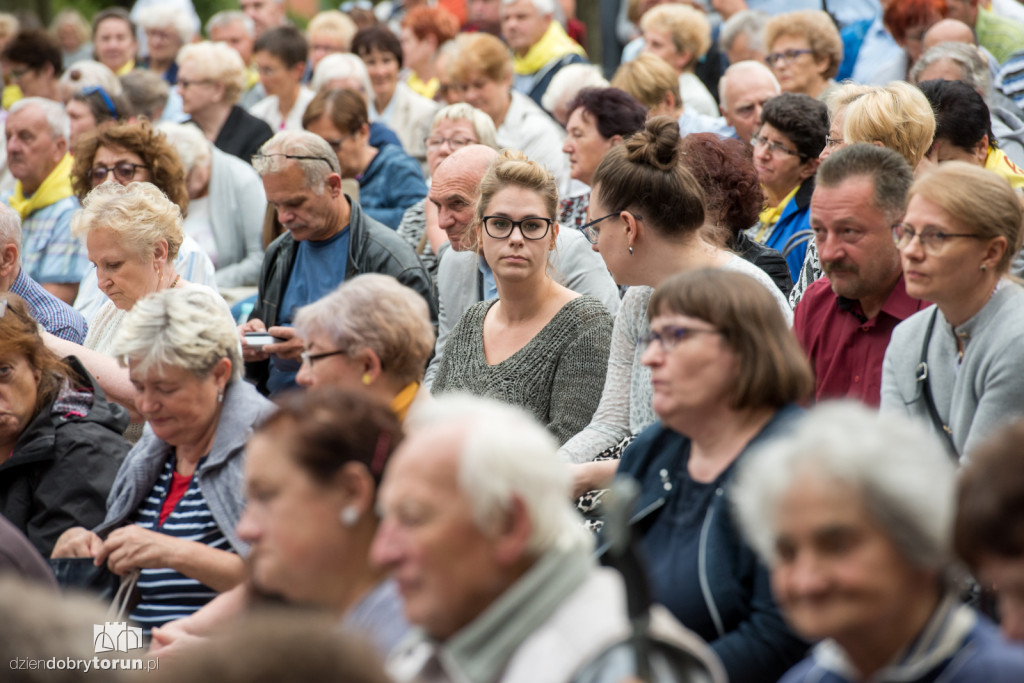 Koncert pieśni niepokornej