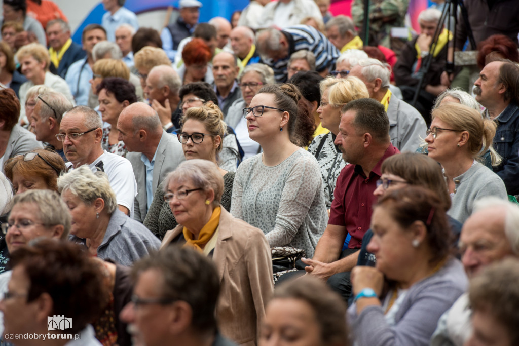 Koncert pieśni niepokornej