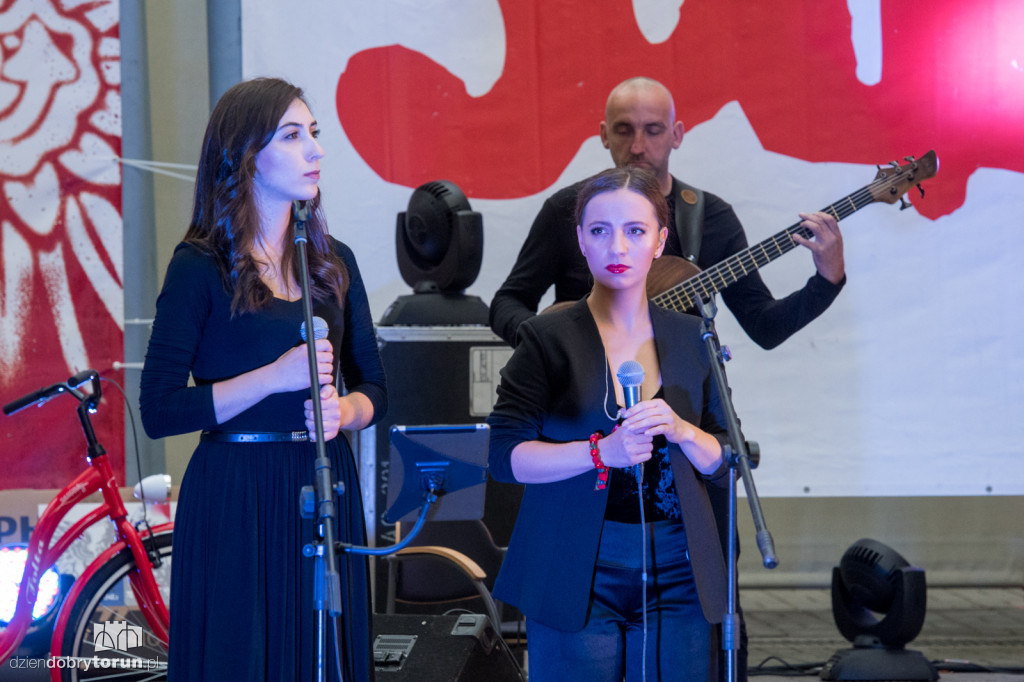 Koncert pieśni niepokornej