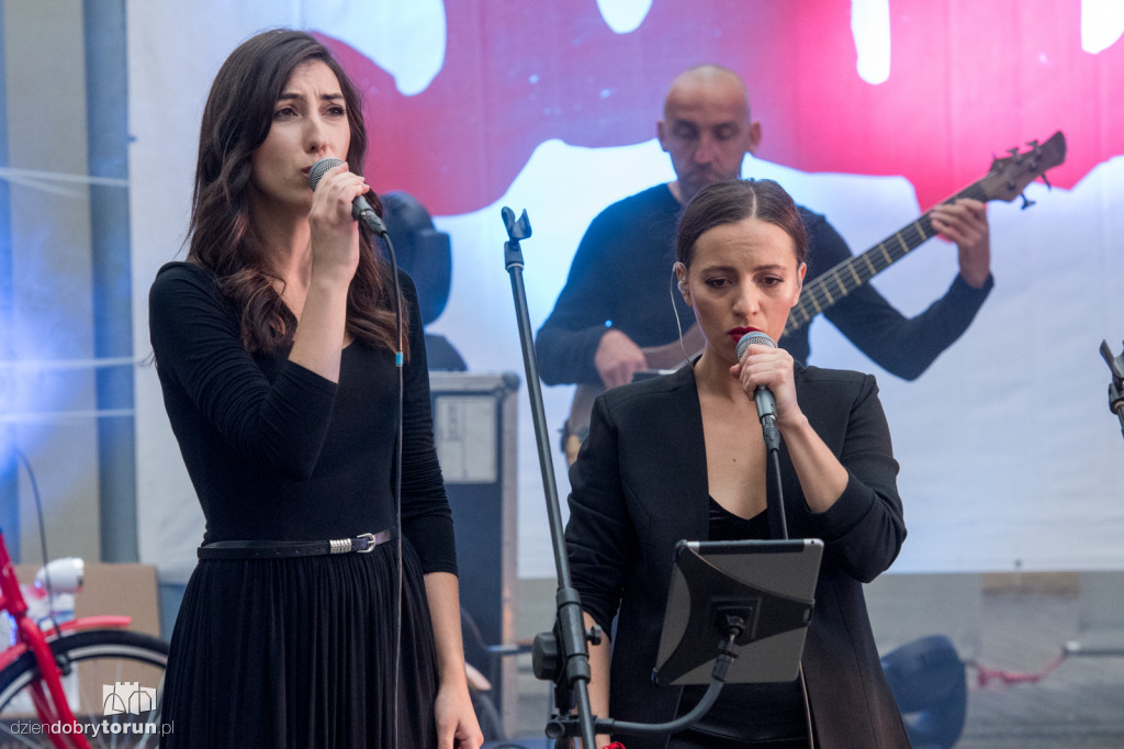 Koncert pieśni niepokornej