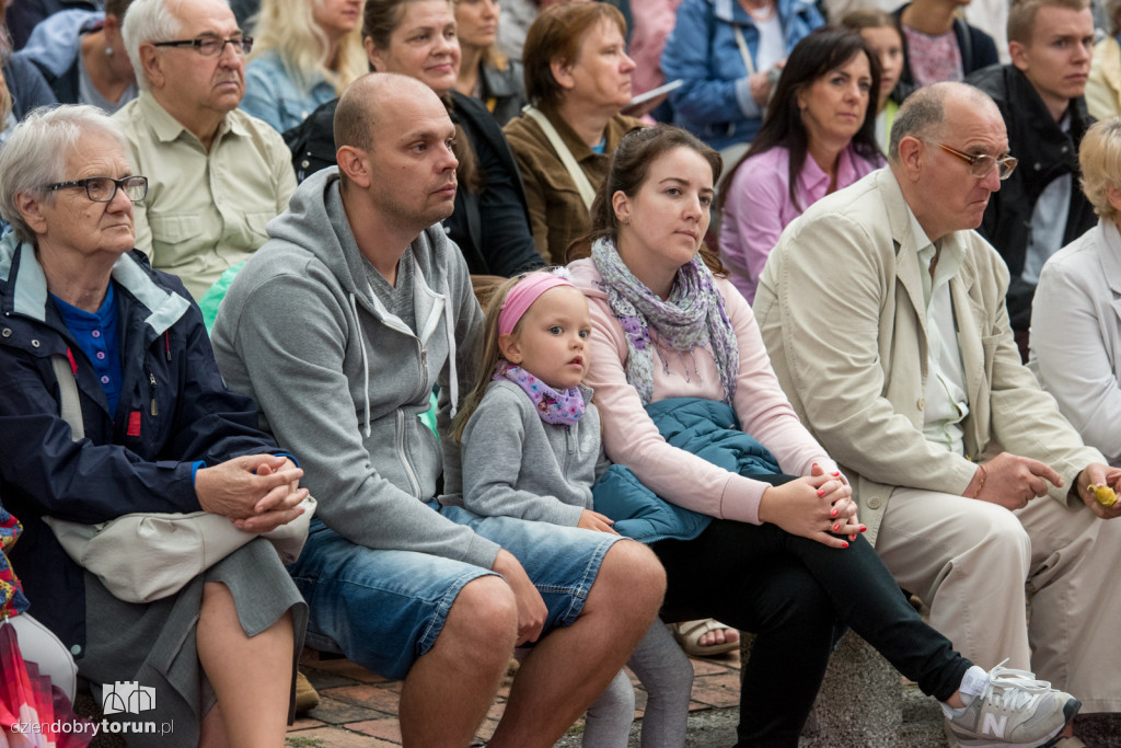 Koncert pieśni niepokornej