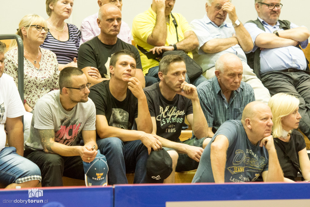 Pogrom na inaugurację Superligi