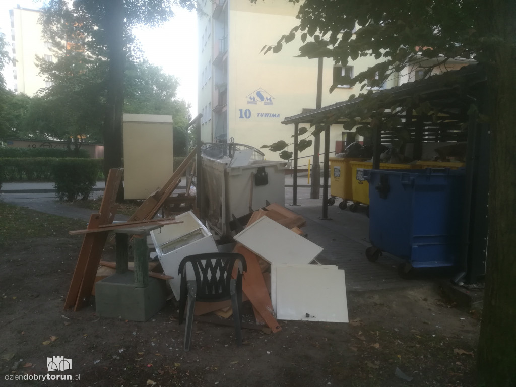 Kolejne śmieciowisko w mieście