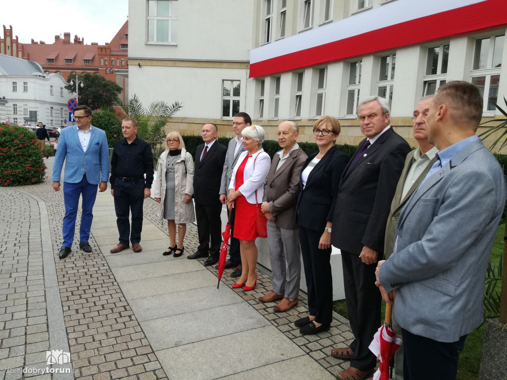 SLD prezentuje kandydatów na listy
