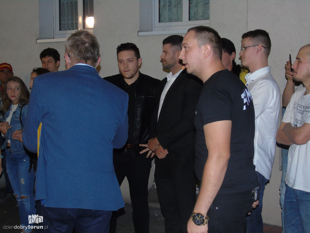 Uwaga! TVN - program na żywo