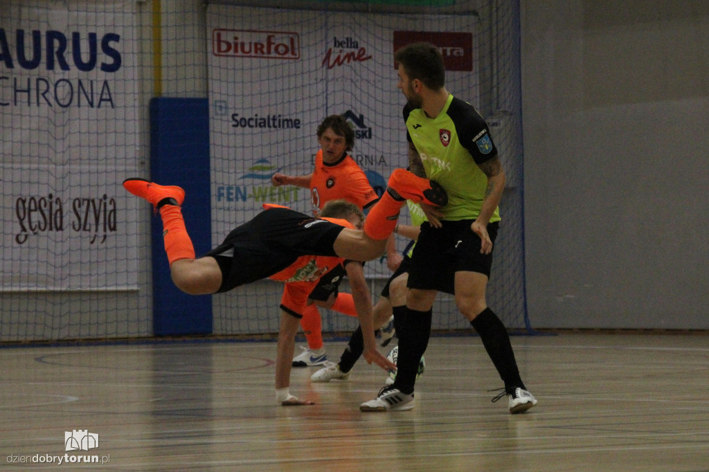 FC Toruń 3:1 Red Dragons