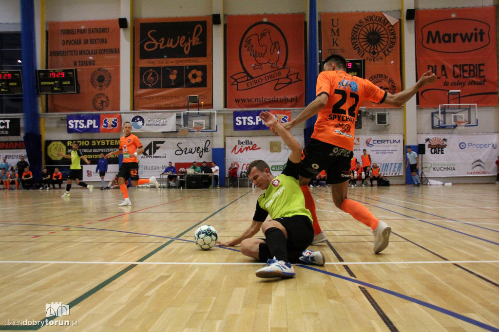 FC Toruń 3:1 Red Dragons