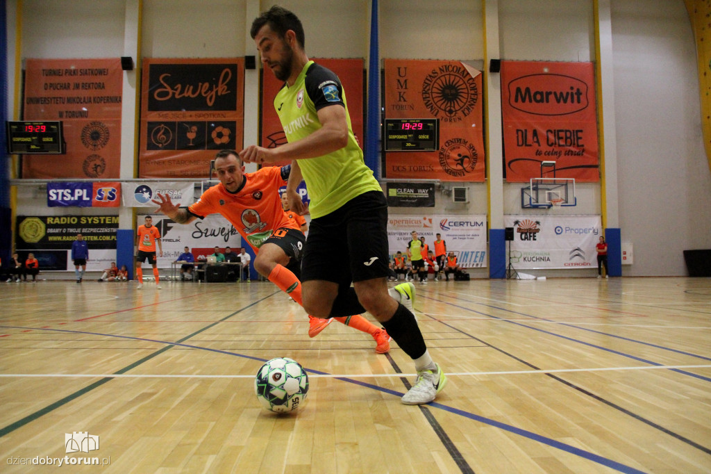 FC Toruń 3:1 Red Dragons